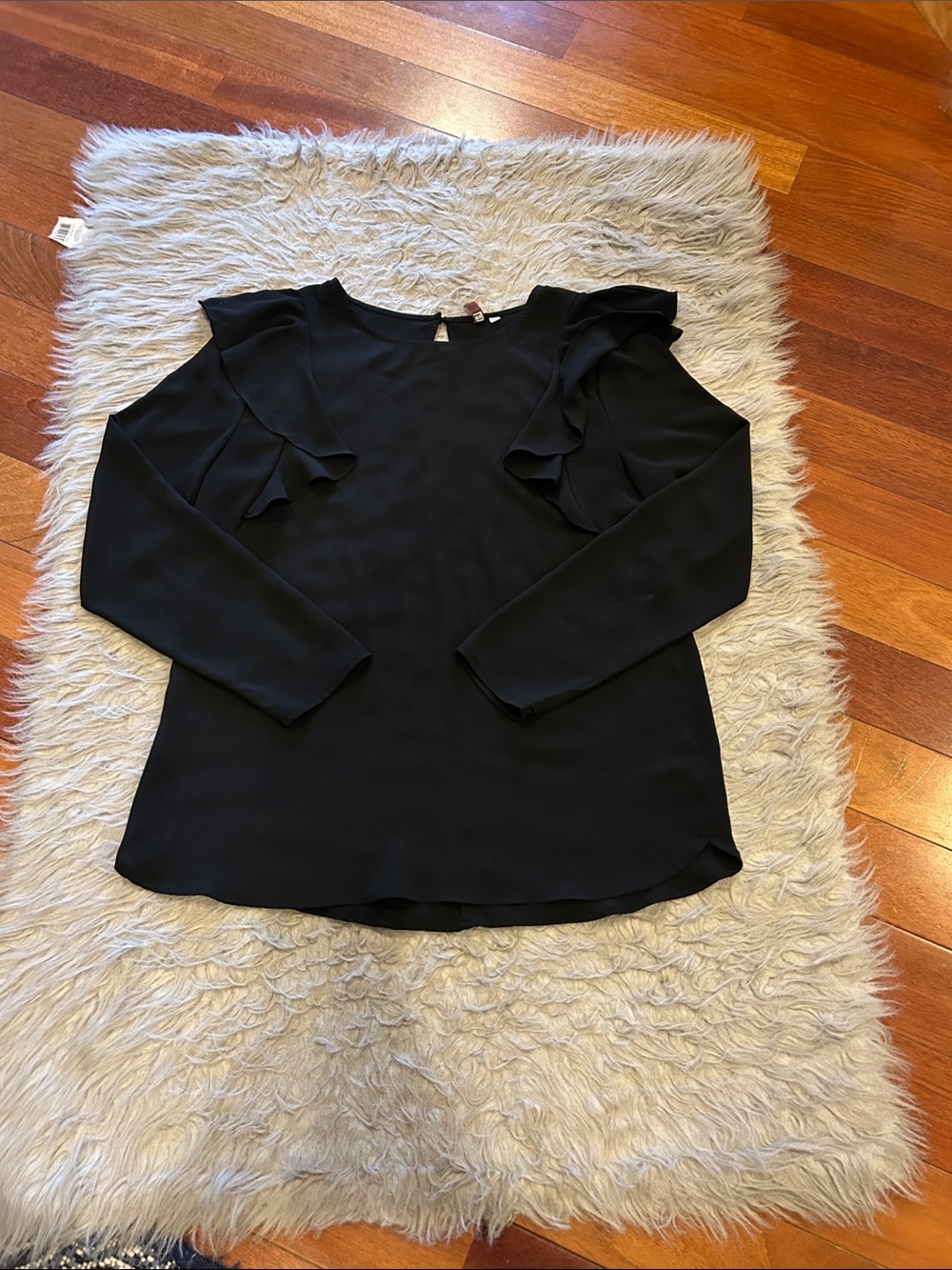Kut From The Kloth Black Ruffle Sleeve Women's Top‎